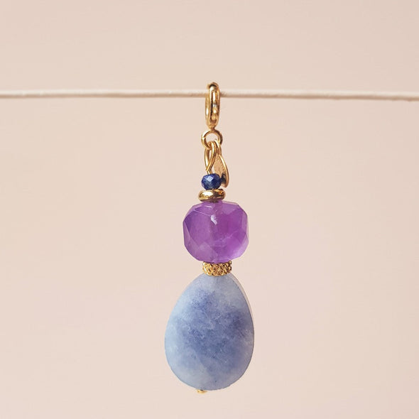 charming pendant with gemstone oval
Muja Juma