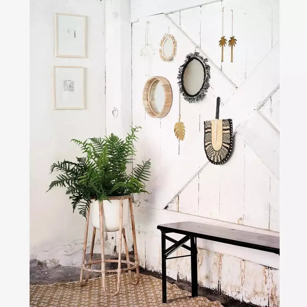 Madam Stoltz hanging palm gold ornament