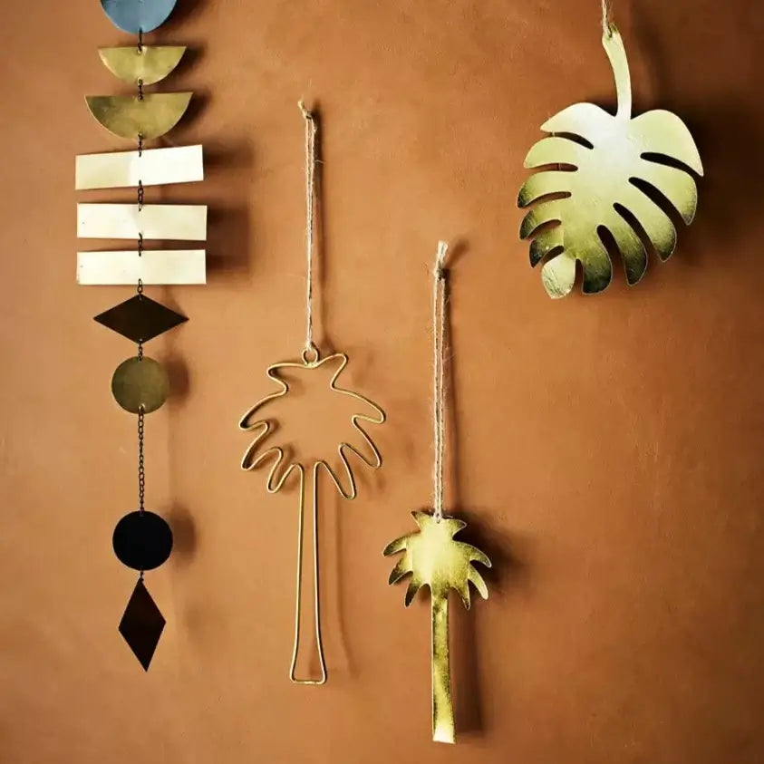Madam Stoltz hanging palm gold ornament