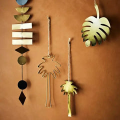 Madam Stoltz hanging palm gold ornament