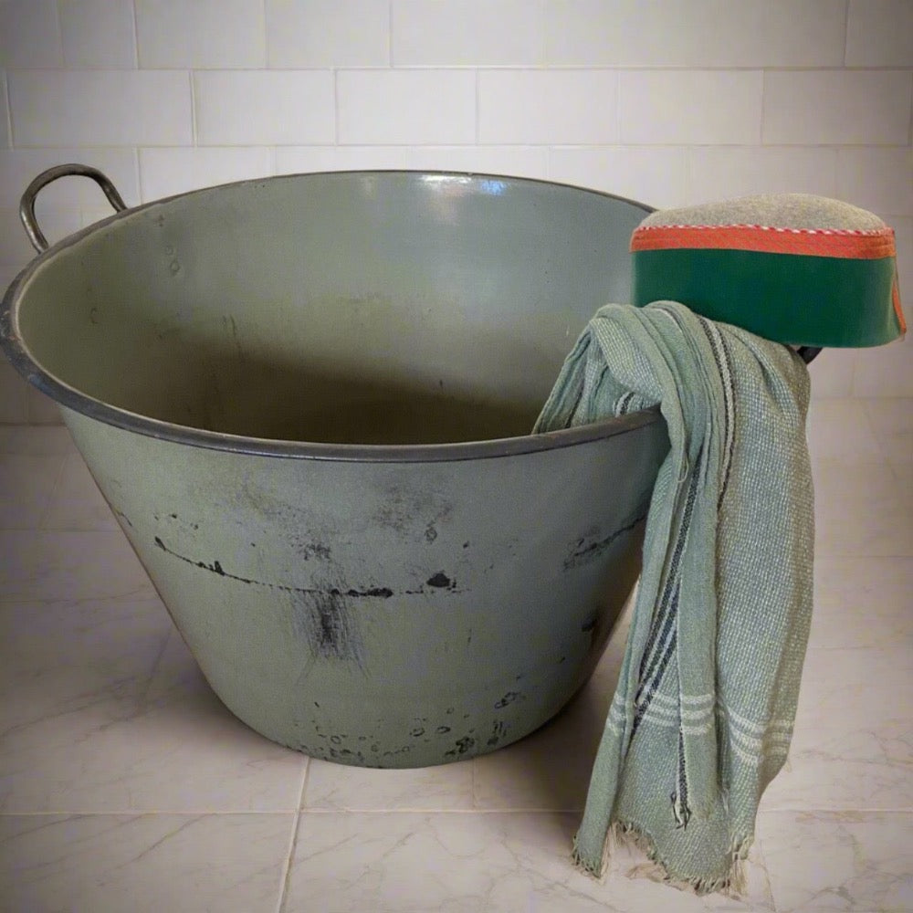 iron washtub grey