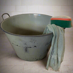 iron washtub grey