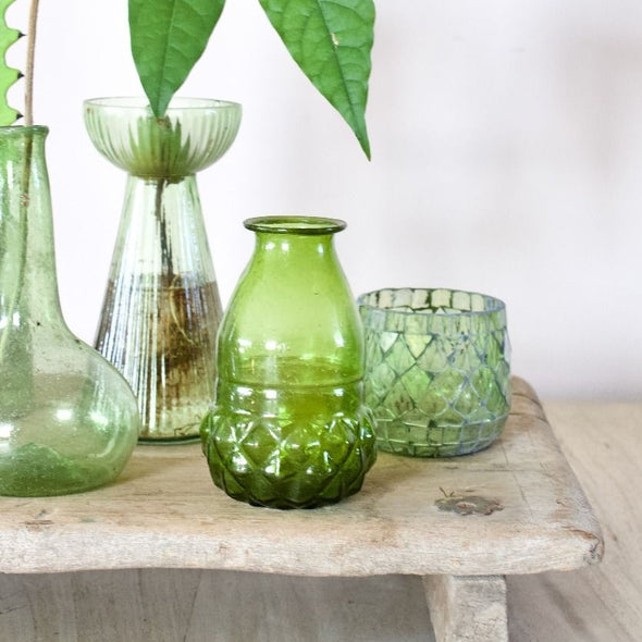 small vase recycled glass green groen klein vaasje gerecycled glas de Weldaad