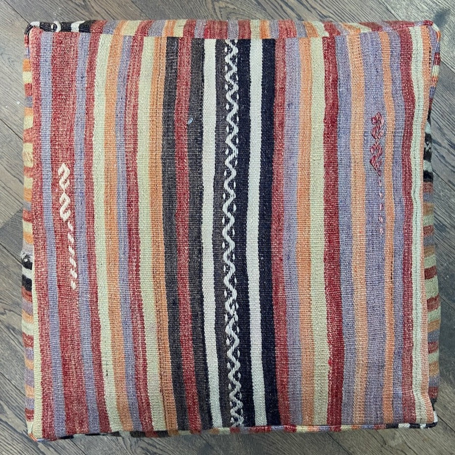 vintage kelim poef Turkije gestreept 60cm Kilim pouffe