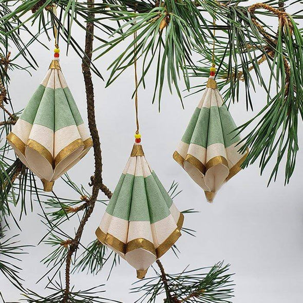 Kersthangers mint groen goud wit handgemaakt papier Fairtrade Anna Nera