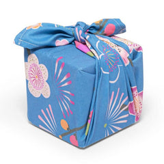 La La Fete inpakdoek Tokyo confetti blauw 70cm inpakken cadeau geschenk doek
