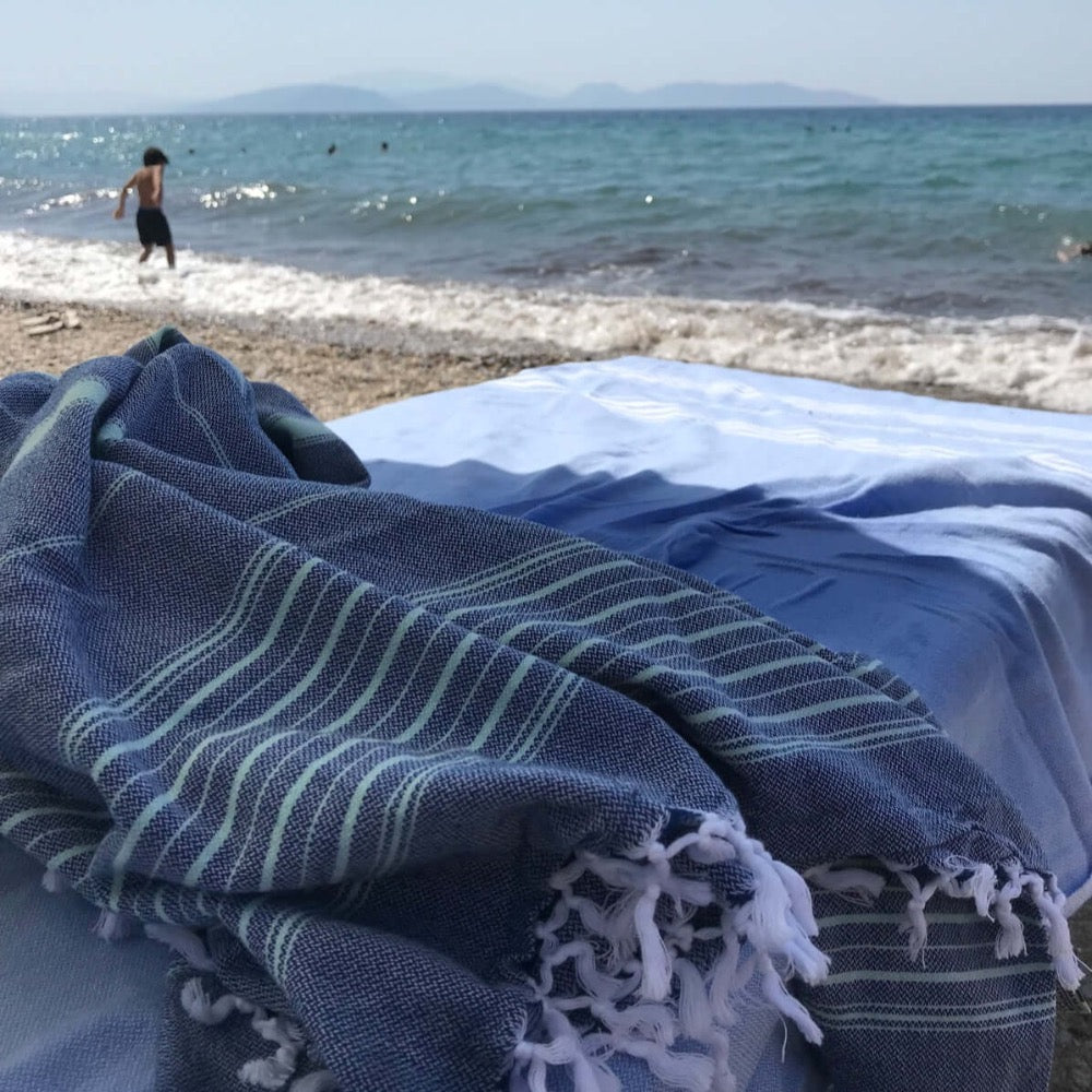 hamamdoek hammamdoek blauw groene strepen sauna sarong heren mannen  Edit alt text