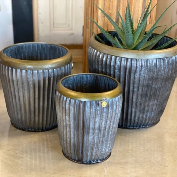 Zinc Planter Set Weldaad Zinken plantenpot buiten outdoor