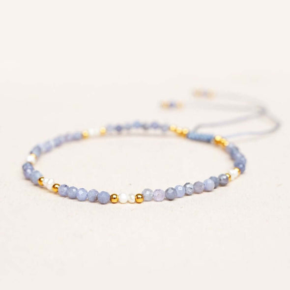 gem bracelet tanzanite pearl gold plated kralenarmband halfedelstenen gem blauw wit goud armband
