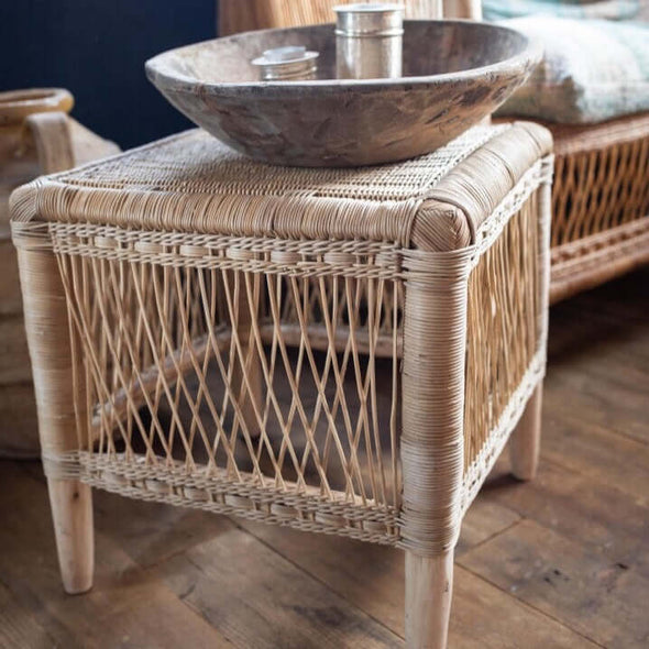 Malawi cane chair stool side table rieten tafeltje kruk stoeltje bijzettafel rotan geweven fairtrade