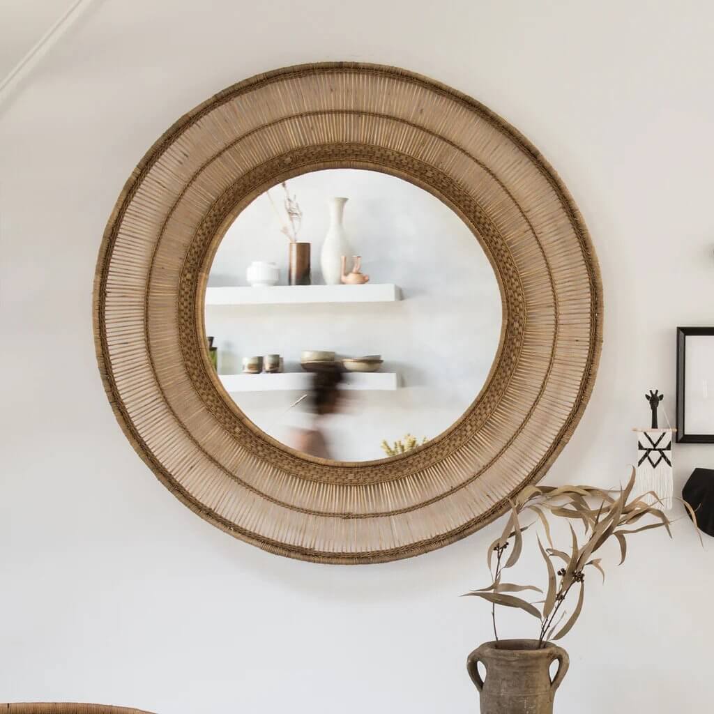 palm leaf mirror Malawi round handmade Fairtrade People of the Sun