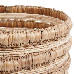 Bazar Bizar Chungu basket water hyacinth banana leaf detail