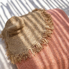 Bazar Bizar Ocean sun hat raffia wall decor