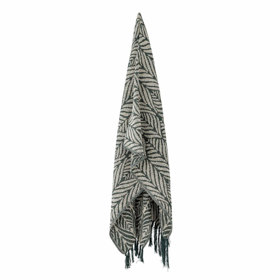 Ugento throw blanket green Bloomingville close up graphic leaf pattern