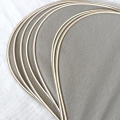 Centieme suspension pale originelle albâtre
