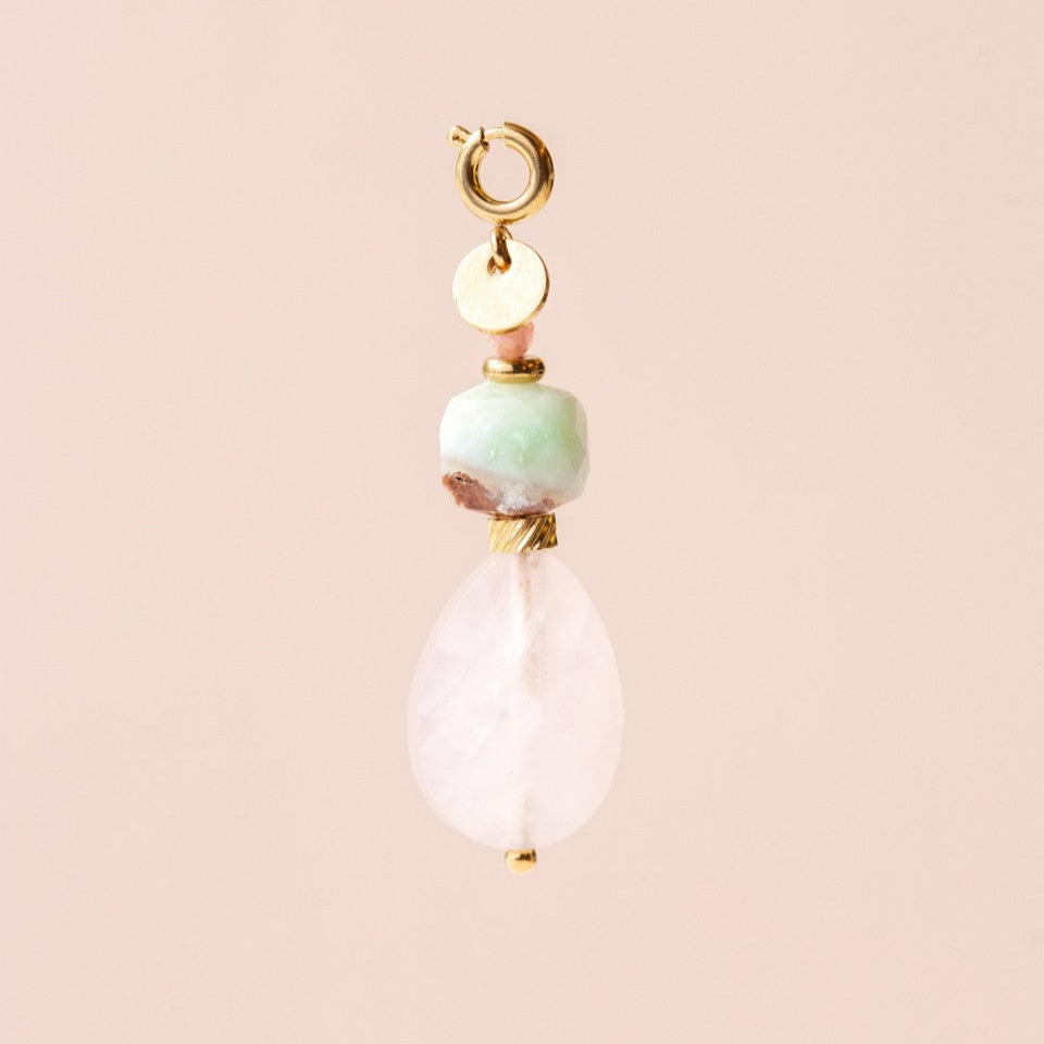 charming pendant with gemstone oval
Muja Juma moonstone