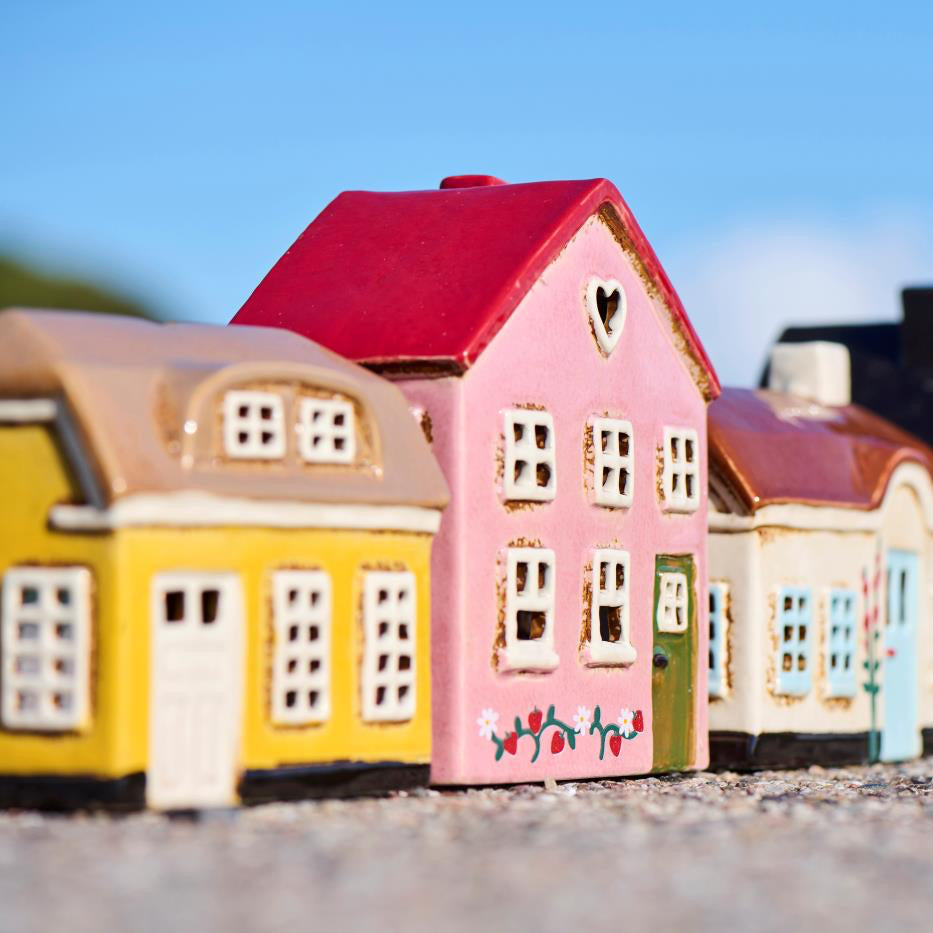 Ebeltoft ceramic houses street Ib laursen