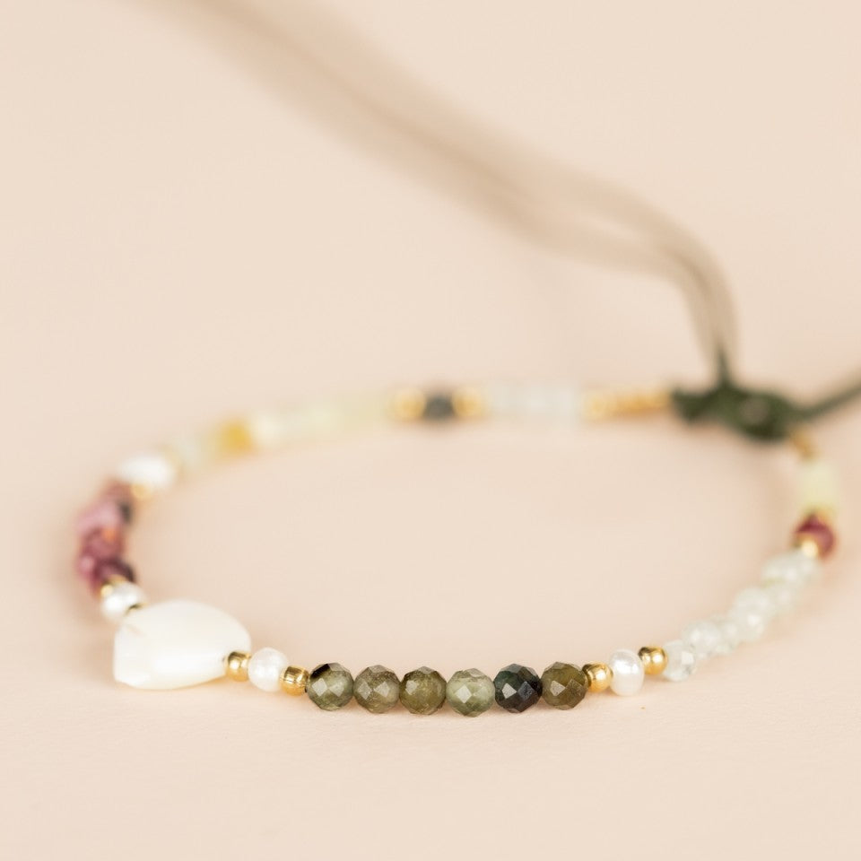 Gemstone Bracelet with Pearl Heart - Strength Stones
