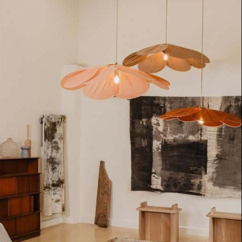 Georges pendant lamp 8 petals Pale Originelle S