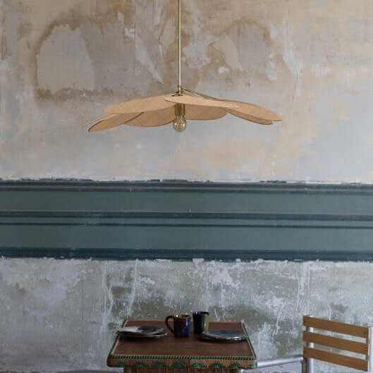 Georges Pendelleuchte 8 Blütenblätter Blass Originelle S