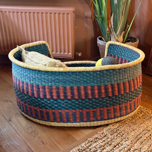 Panier à chien tissé à la main L - Bleu/Rouge