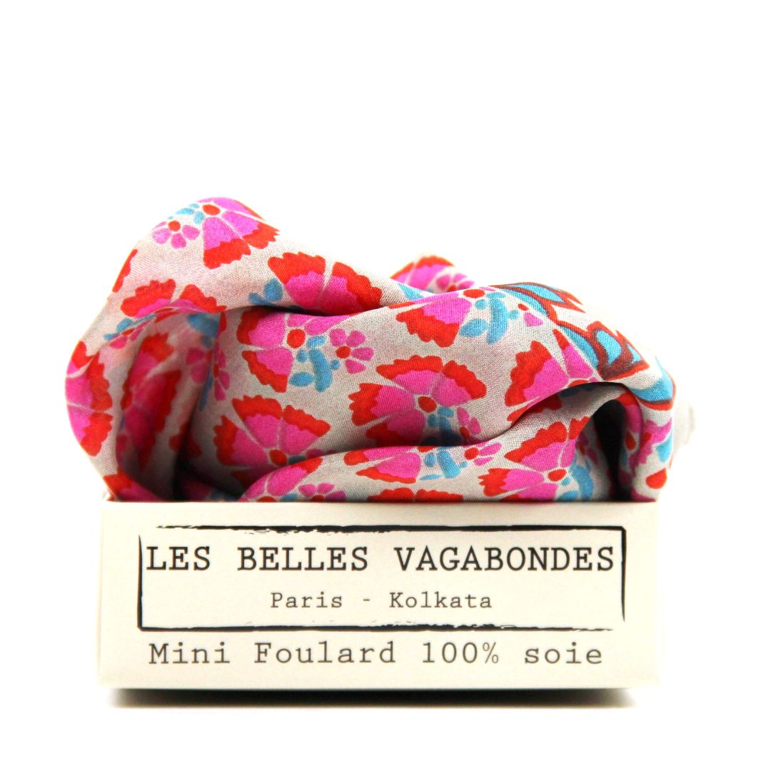Les Belles Vagabondes Mini Silk Scarf Augustine Pink Box