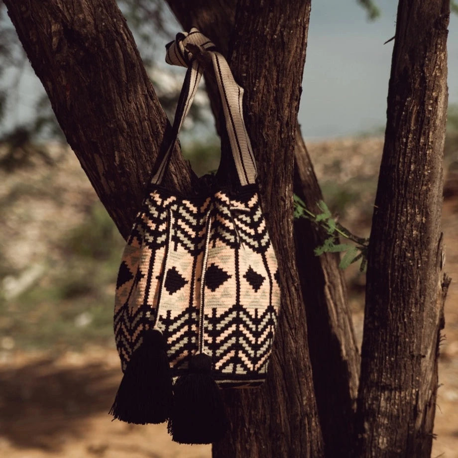 Sac Wayuu bandoulière noir gris rose L