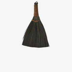 Madam Stoltz seagrass broom M