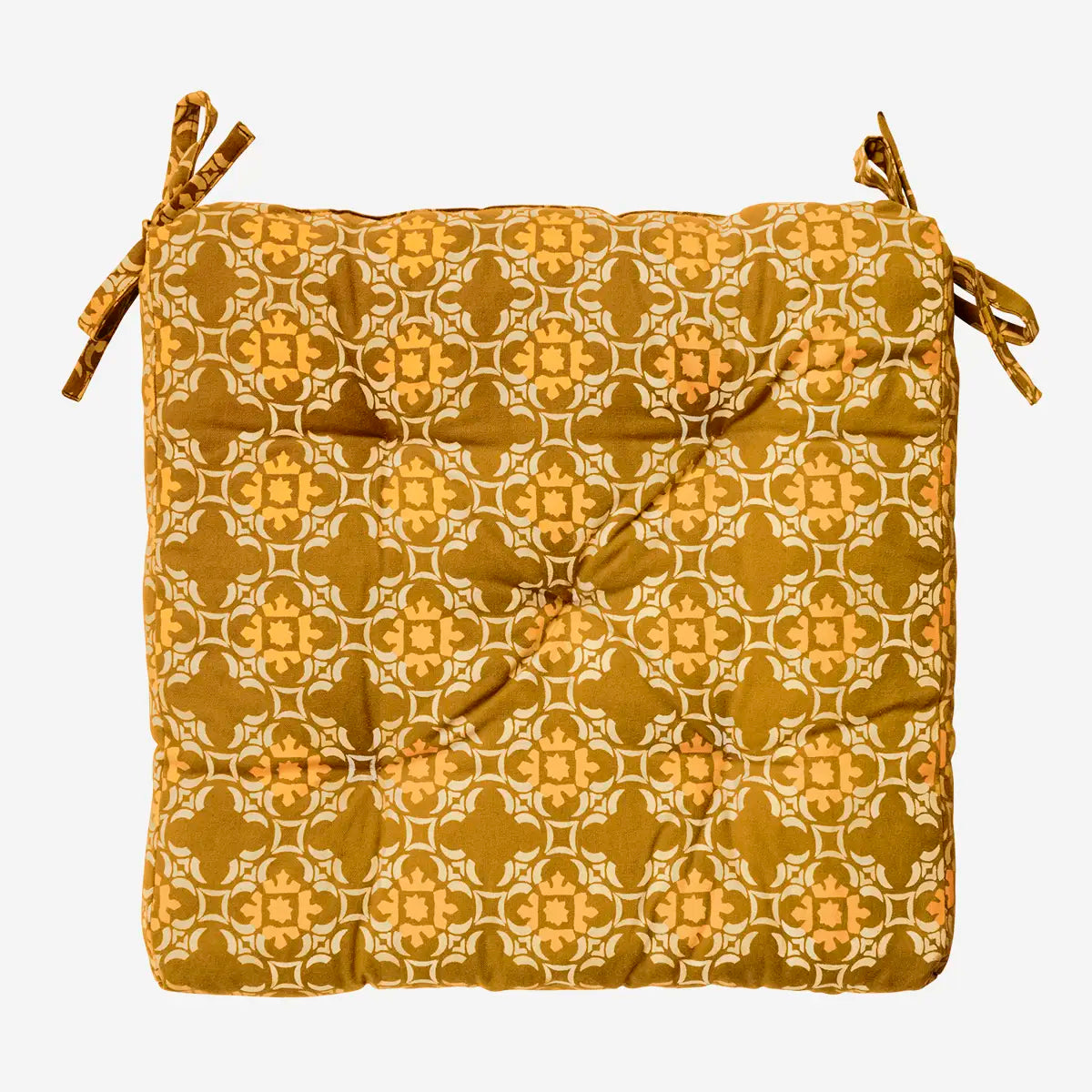 Madam Stoltz square chair pad retro print