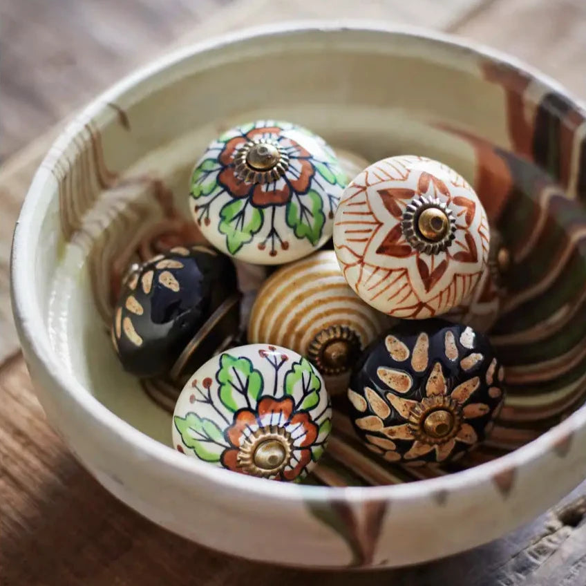 Madam Stoltz handbemalte Keramikschüssel cremefarben