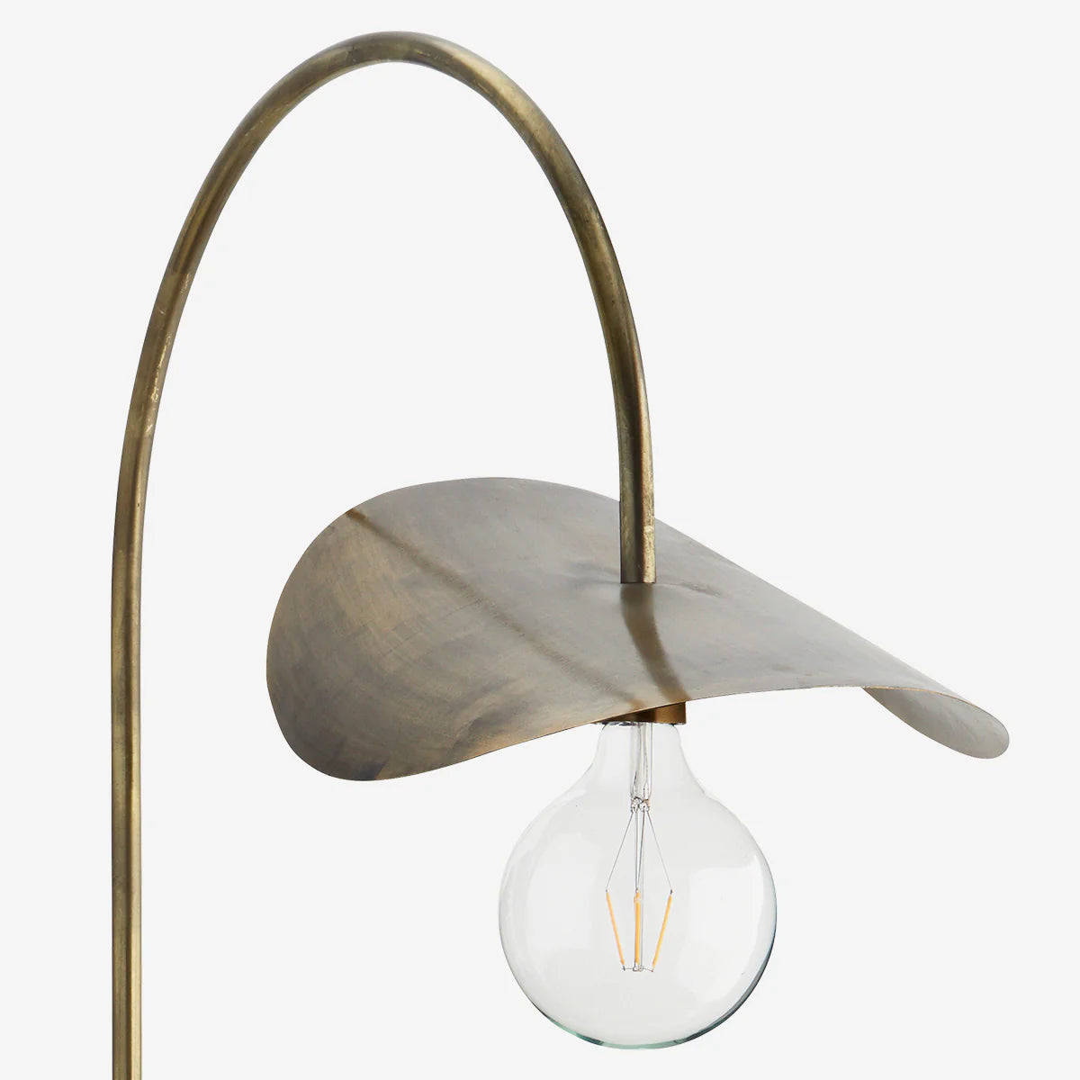 Madam Stoltz große Eisenwandlampe