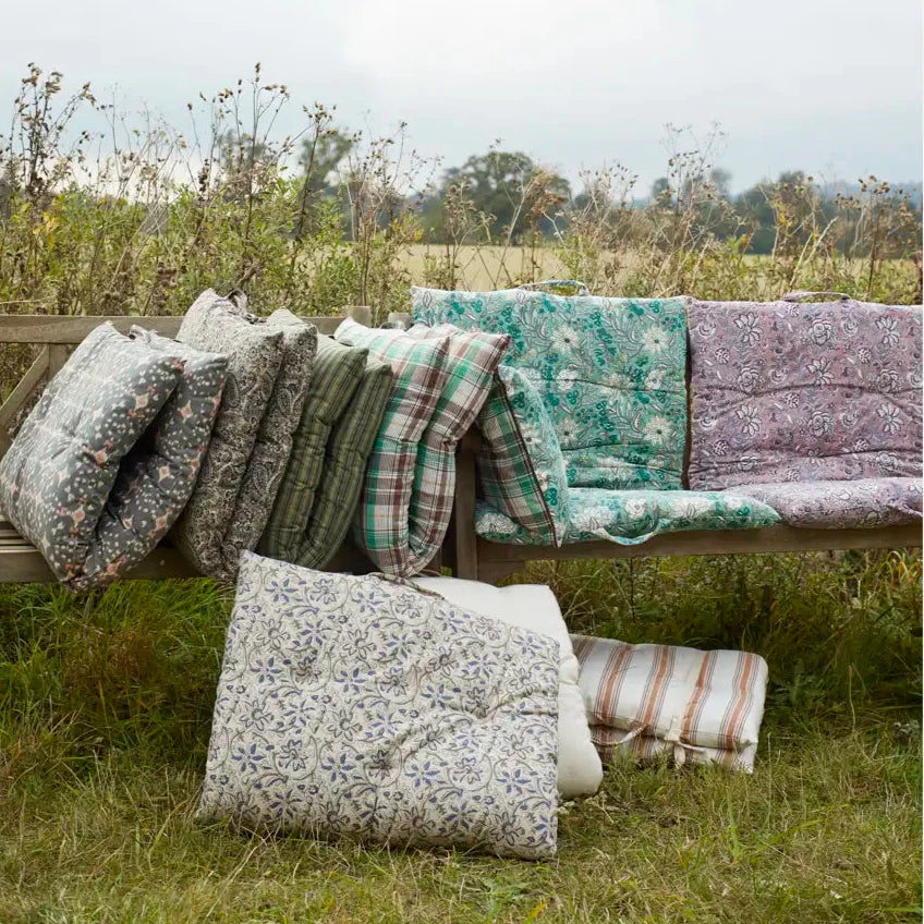 Madam Stoltz mattress cushion lilac print 60x100cm MP-60100-229