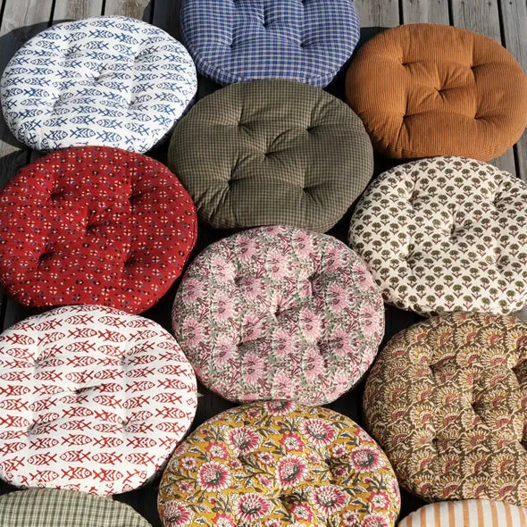 Madam Stoltz round cotton chair pads