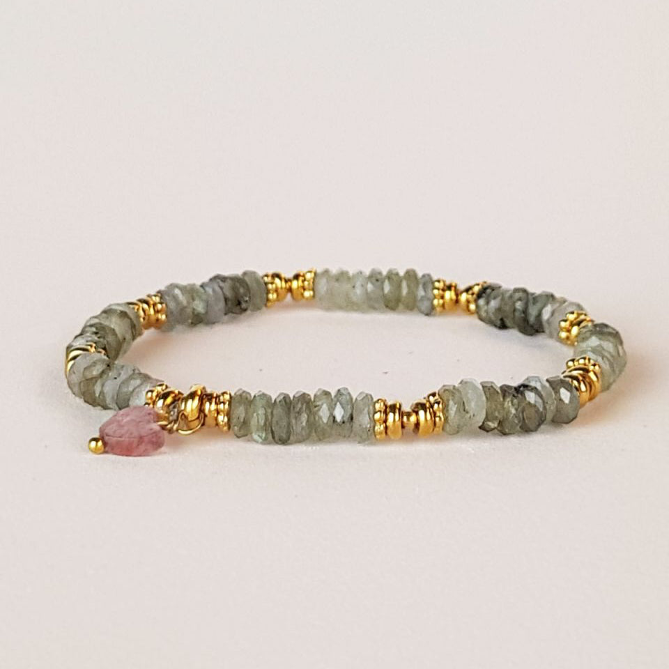 Muja Juma bracelet labradorite heart charm