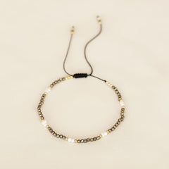 bracelet hematite and pearl Muja juma armband hematiet parel