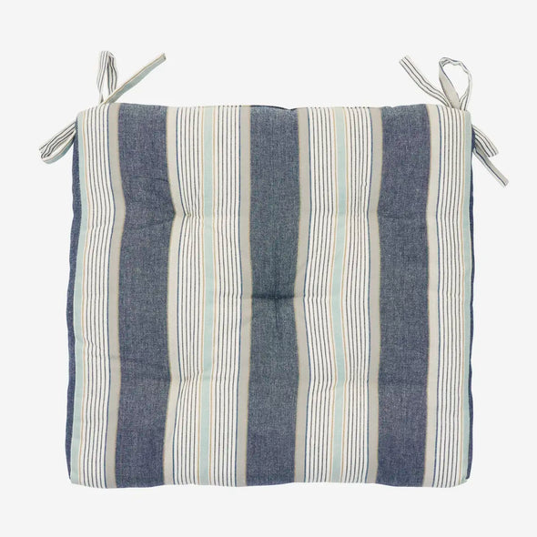Madam Stoltz chair pad white blue stripes