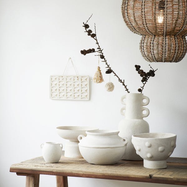 Madam Stoltz Aper Mache Schüssel weiß handgefertigt