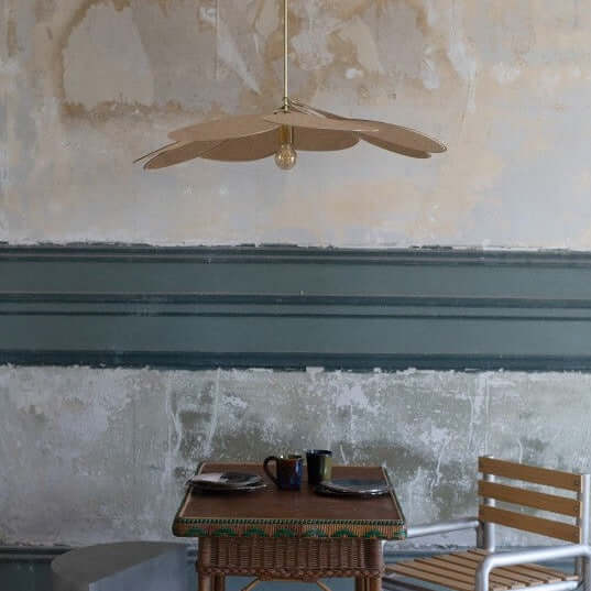 Georges Pendelleuchte 8 Blütenblätter Blass Originelle S