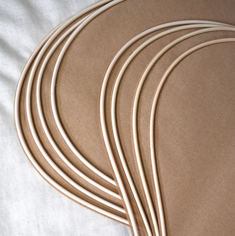 Centieme suspension pale originelle nude ombre