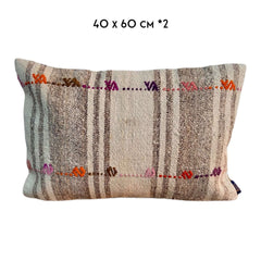 vintage kilim cushion 40x60cm Nadia Dafri