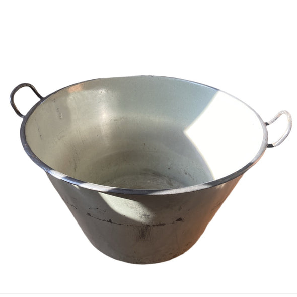 wash tub vintage India tin