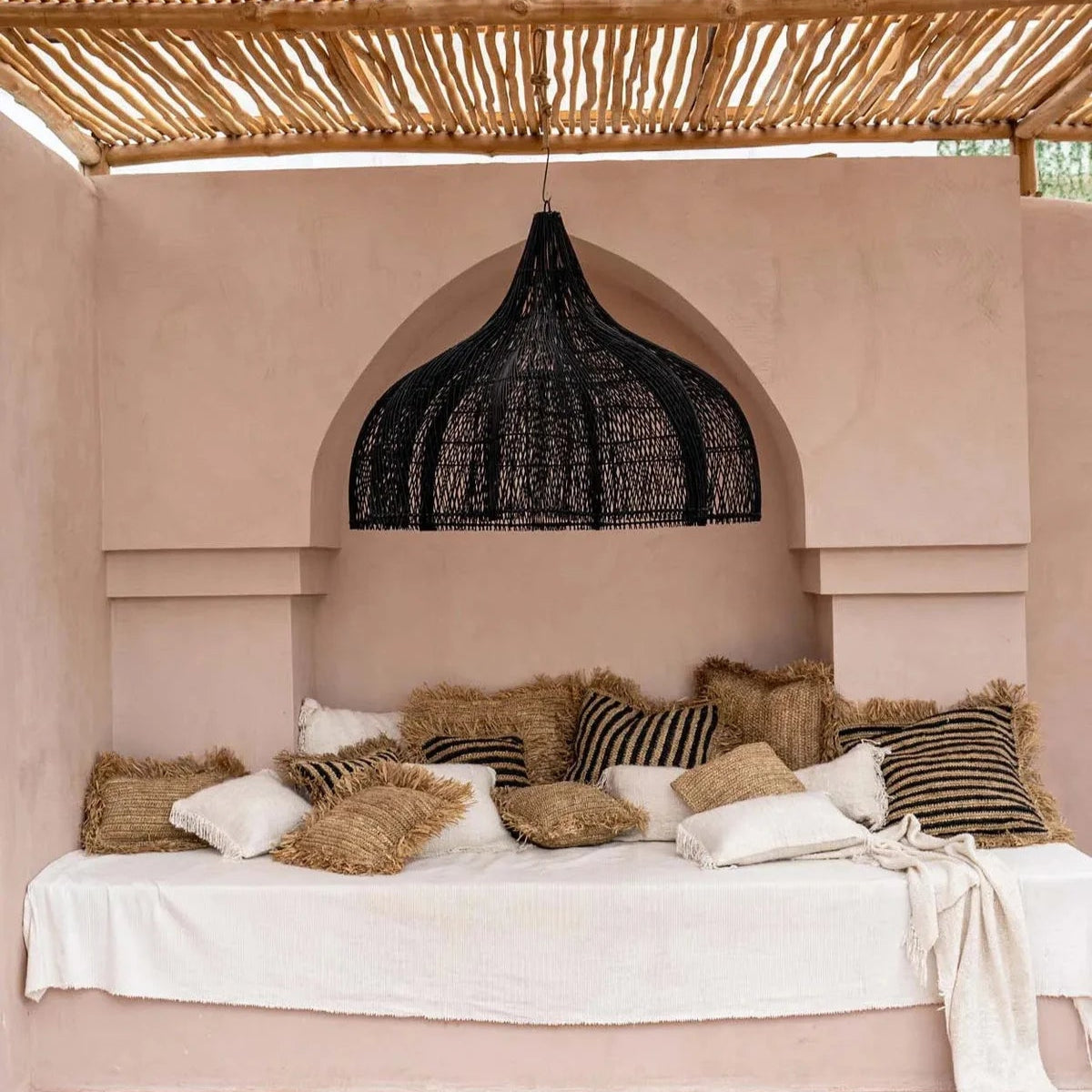 Bazar Bizar whipped pendant black XL