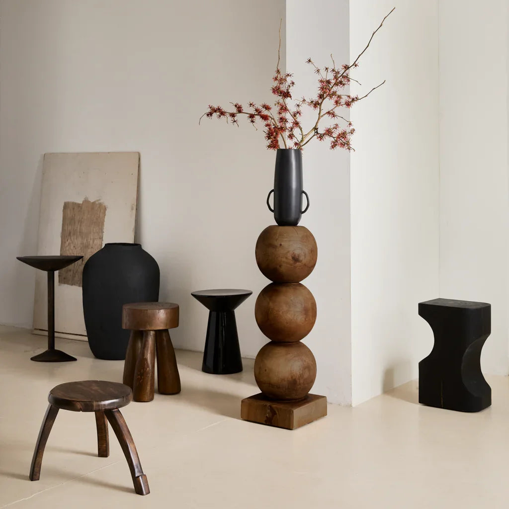 wooden pedestal Urban Nature Culture
