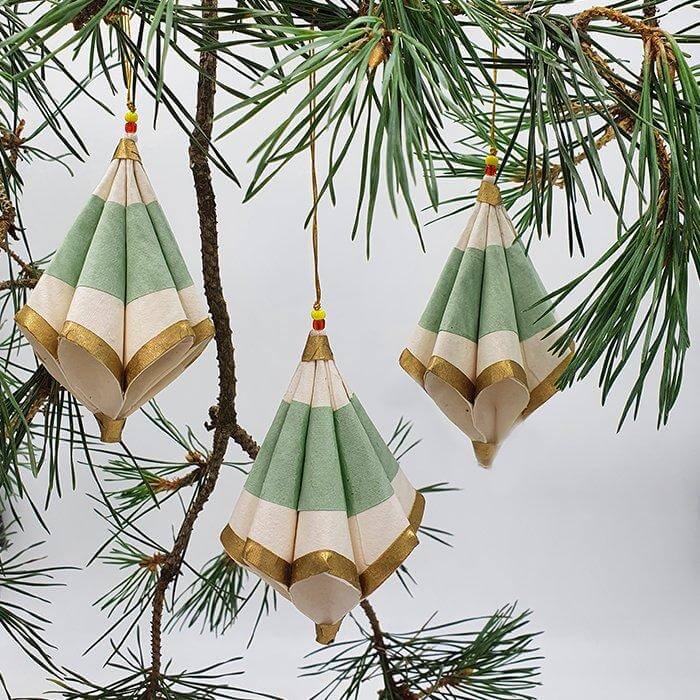 Kersthangers mint groen goud wit handgemaakt papier Fairtrade Anna Nera