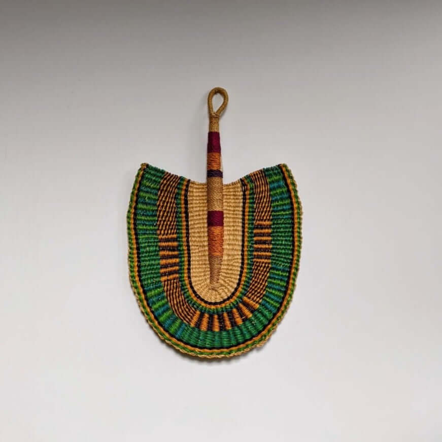 Bolga fan waaier handgeweven olifantsgras Bolgatanga PaiPai Sankore Afrika elephant grass groen