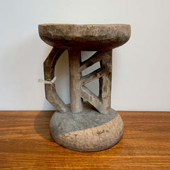 Tonga stool Batonga Gone Arty Zimbabwe fairtrade wooden stool houten kruk krukje uniek