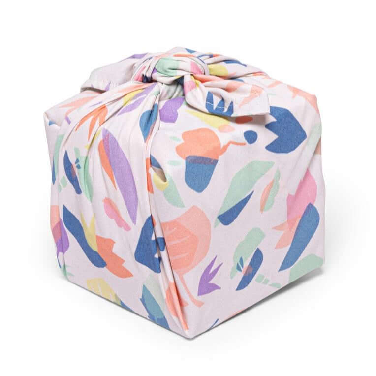 La La Fete sustainable gift wrap cloth bloemen gift duurzaam inpakpapier katoen Lila snijbloemen flowers
