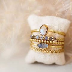 Smalle ring gouden ringen verguld silver Mujajuma Muja Juma online webshop Haarlem uniek kado cadeau voor haar