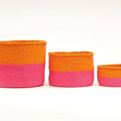 The Basket Room Kali colourblock neon pink orange roze oranje mand sisal fair handgemaakt Kenya