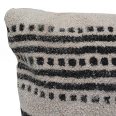 Cushion Soft Black White Kussen De Weldaad